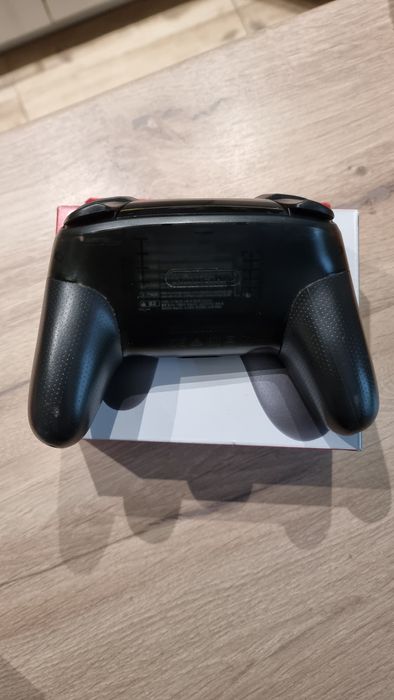 Switch pro controller