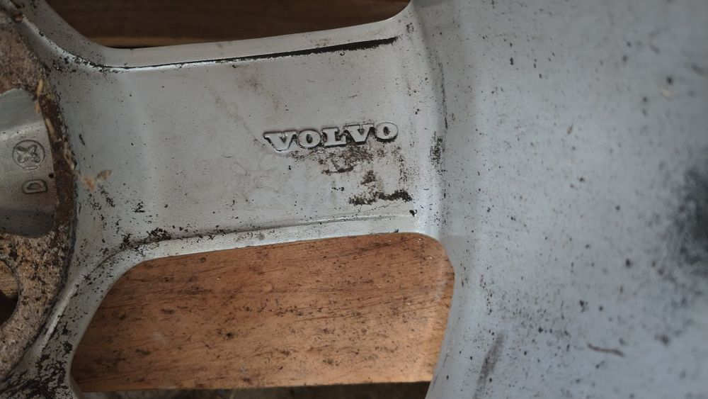 Felgi Volvo Ford R16 5x108