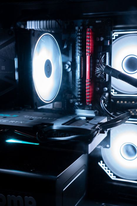 Komputer do gier RX 6600 | Ryzen 5 | 16GB RAM | SSD NVMe | FullHD