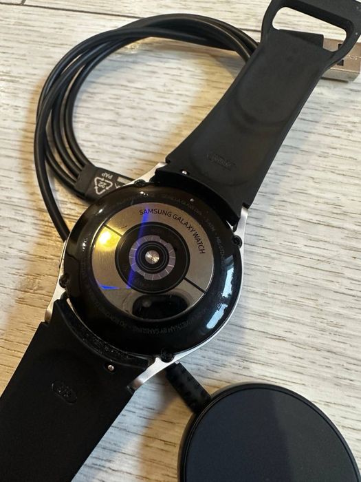 Годинник Samsung Galaxy Watch 4
