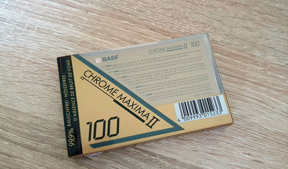 Kaseta magnetofonowa BASF Chrome Maxima ll 100.