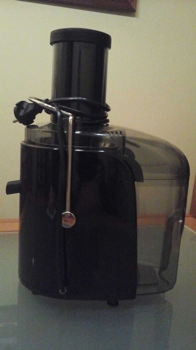 Centrifugadora/ Liquidificadora  marca INEXIVE 220/240 V 800 W c/ nova