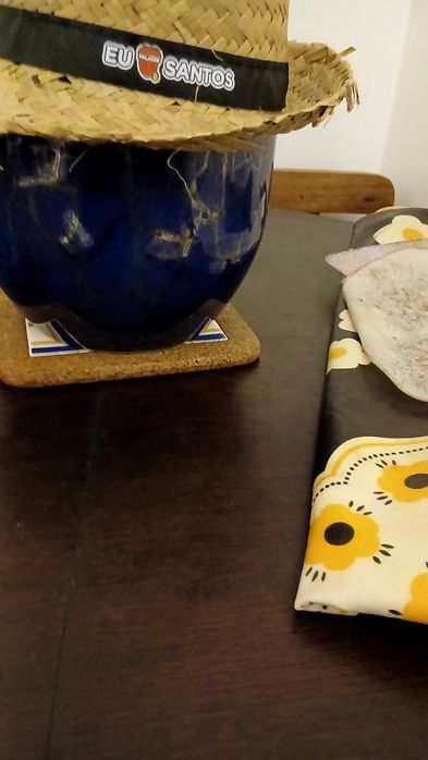 Mesa redonda madeira