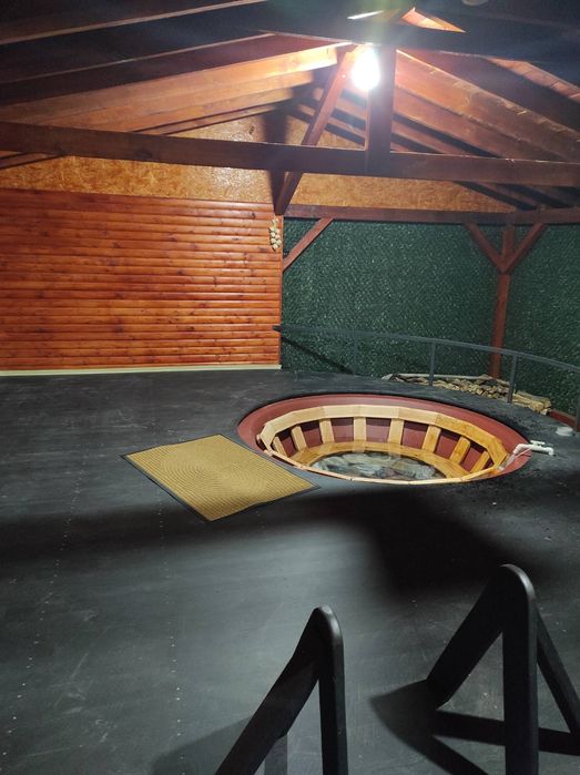 Гарячий чан на дровах