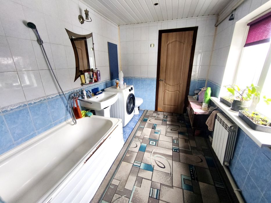 Продам гарний будинок з ремонтом с. Бездрик 10 км від Сум