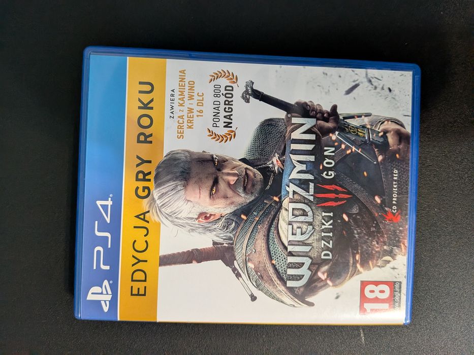 PS4 PRO 1 TB + RDR2, Cyberpunk, Witcher 3