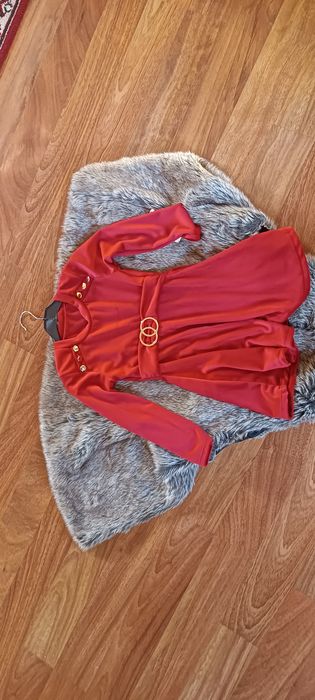 98/104 czerwona sukienka welur