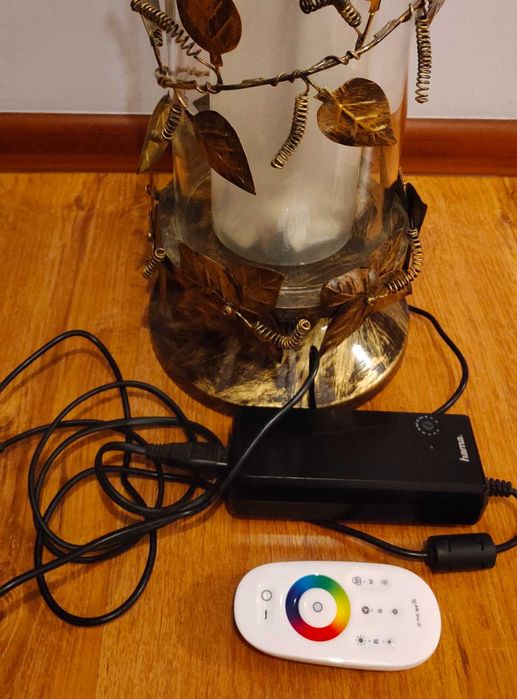 Lampka nocna, retro, LED RGB