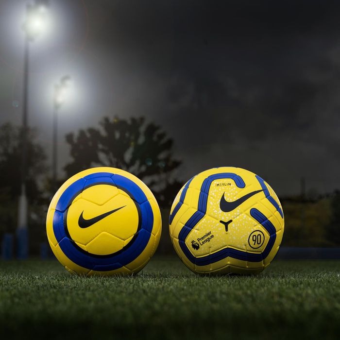 Bola oficial Premier League 2019 Nike Merlin Total 90 Edição Especial