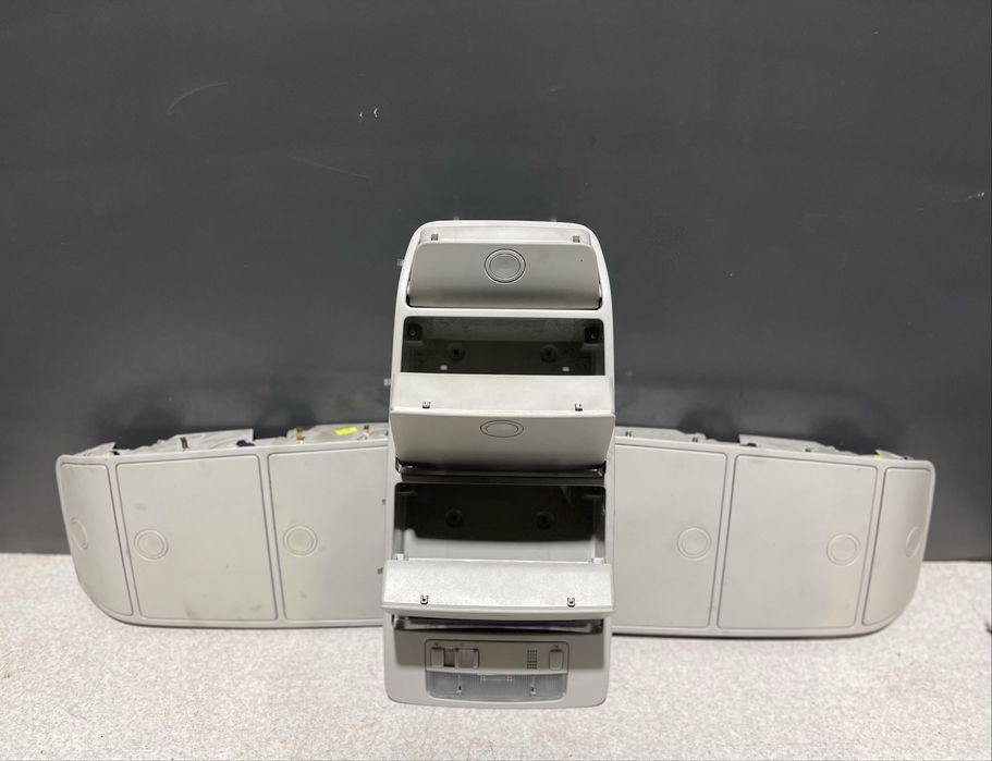 Плафон Тоуран бардачок підсвітка салоу Touran пластик тауран