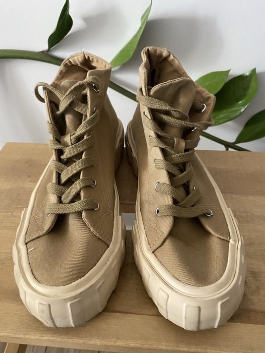 Trampki/tenisówki khaki Zara.