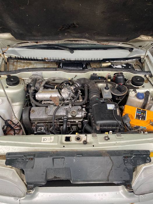 ВАЗ 2114 на повному бойовому ходу