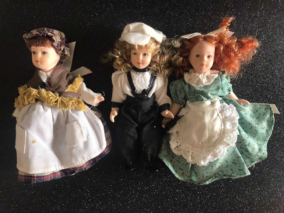Conjunto 3 Bonecas de Porcelana