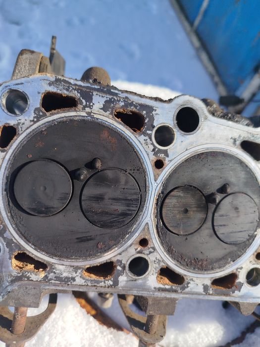 VW PASSAT 1.9 TDI Головка блоку циліндрів, ГБЦ КОМПЛЕКТ  форсунки