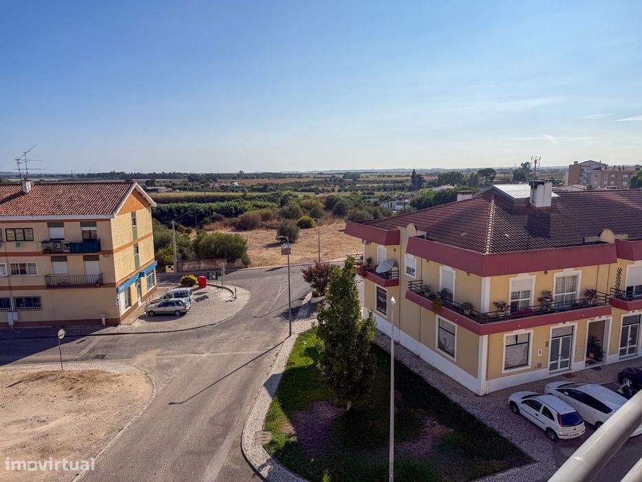 Apartamento T3 em Vila Nova da Barquinha - Venda