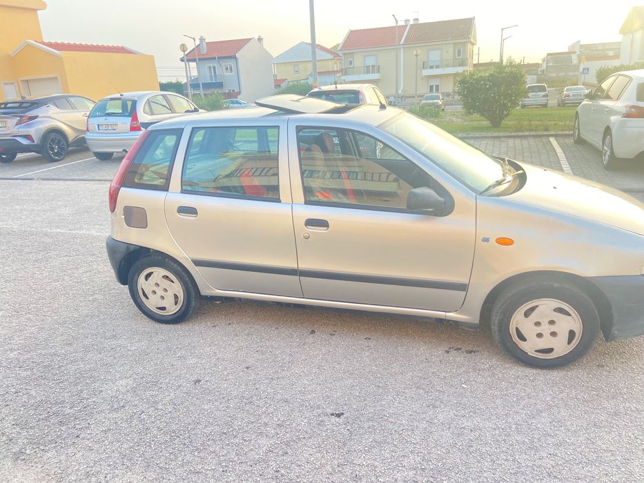 Fiat Punto carro impecável