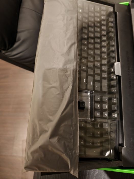 Teclado Gaming Razer Huntsman Elite (Opto-Mecânico) – Com Caixa Original