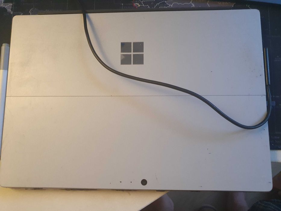 Microsoft Surface Pro 5