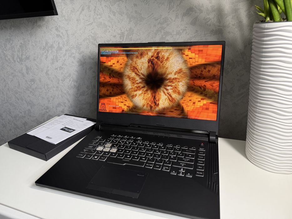 Asus Rog Strix G15/GTX1660Ti-6GB/512GB/144Hz/16GB.