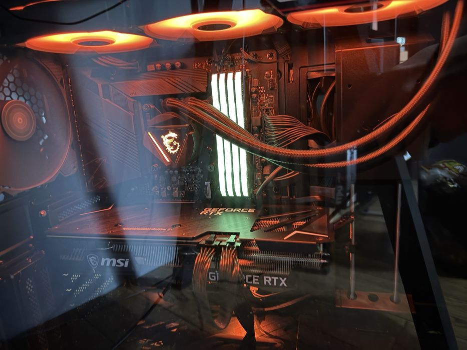 Komputer Gamingowy i7-11700KF / RTX 3070 / 32GB RAM / AIO 360