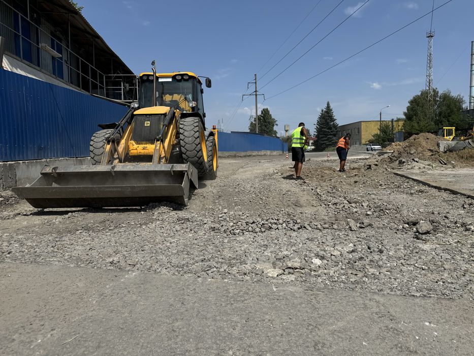 Оренда екскаватор навантажувача JCB