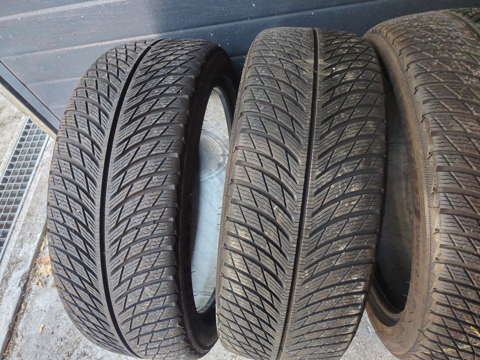 215 45 R20 da Michelin