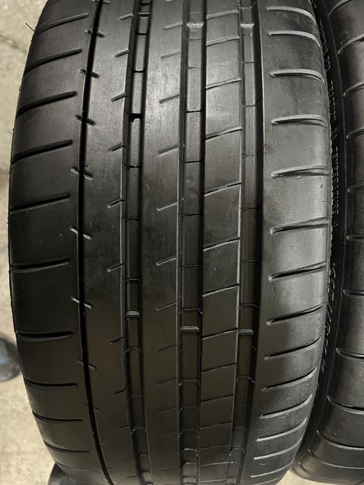 255/40/18+225/45/18 R18 Michelin Pilot Super Sport 4шт
