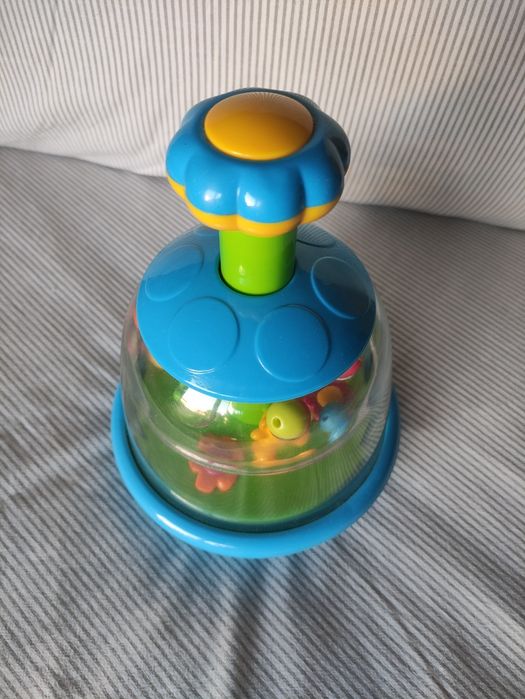 Brinquedo interativo criança