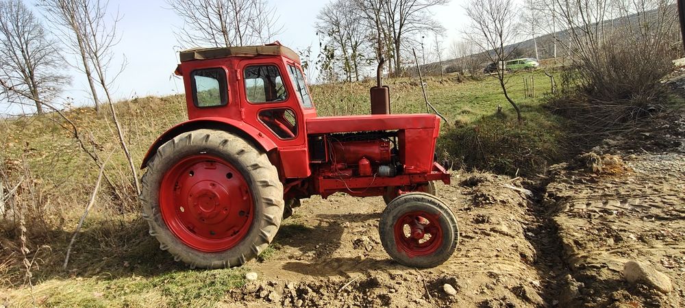 Продам трактор Т-40