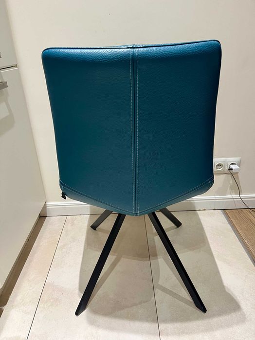 Turkusowe krzesło H&H