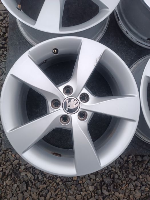 Диски 5*100 R16 SKODA оригінал