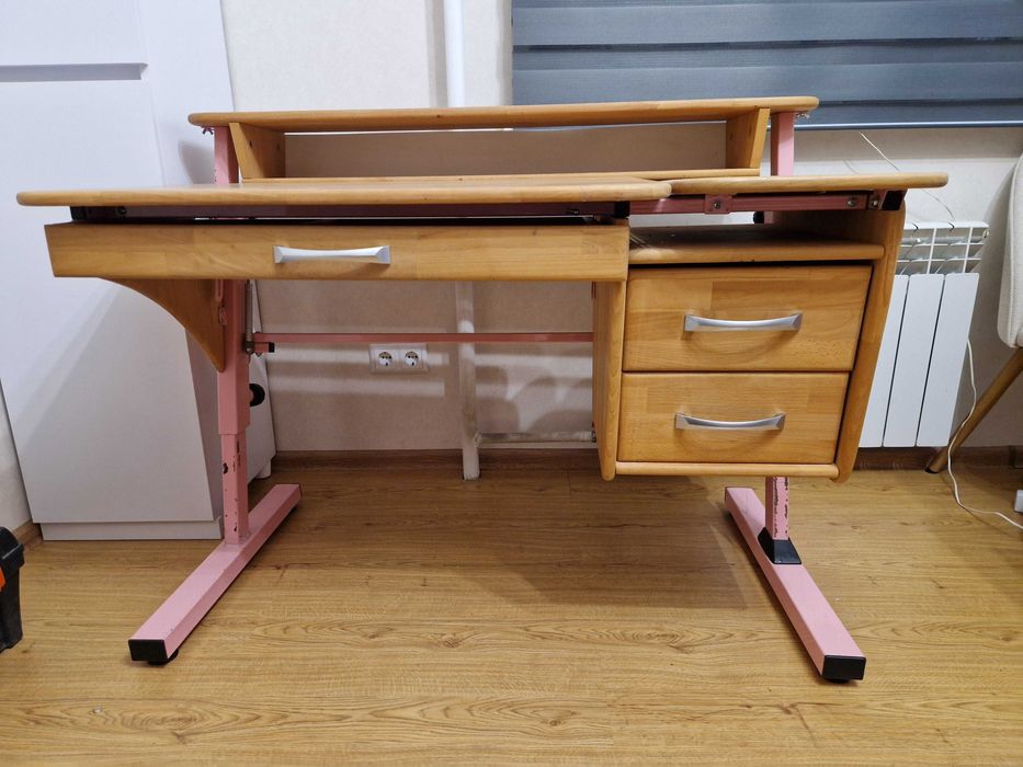 Парта деревянная