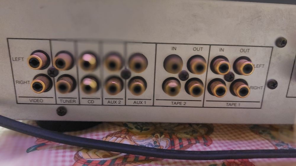 Amplificador integrado harman kardon