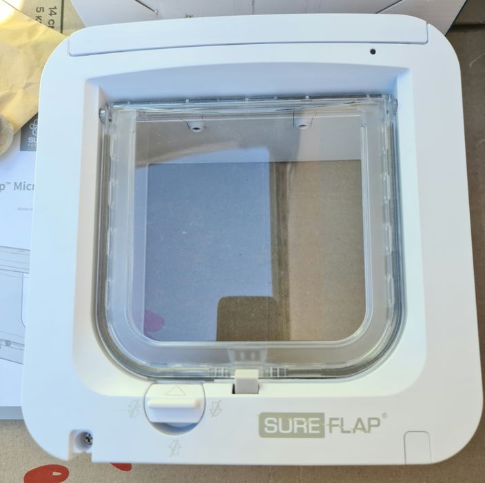 Розумна дверцята для котів SureFlap Microc нова.hip