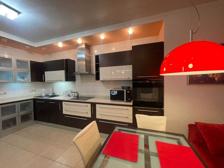 Княжий Затон 21 м. Осокорки.