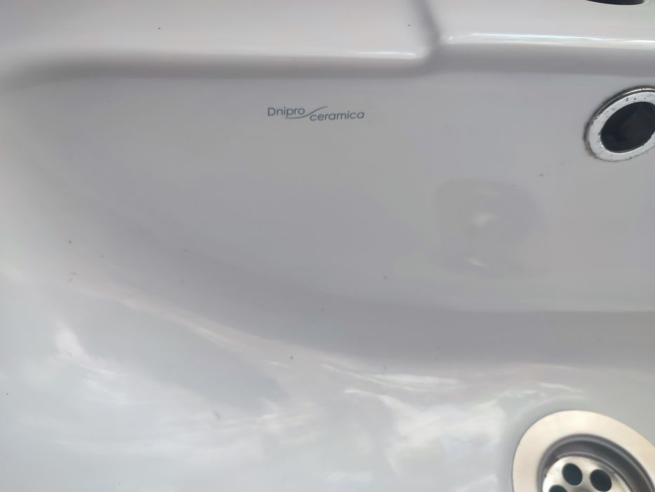 Тумба у ванну кімнату Verona на 3 полиці+раковина