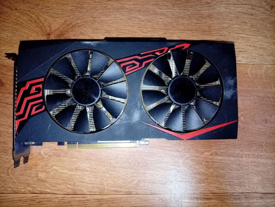 Продам комплект для компьютера.