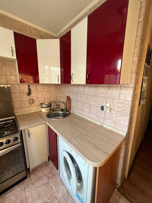 2к квартира 40 м2, Чумака 6, Солом`янський район, терміново