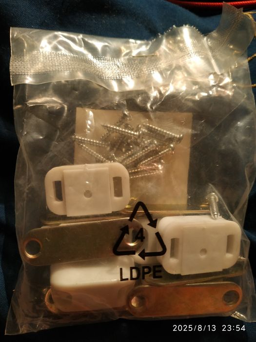 Магниты для мебели