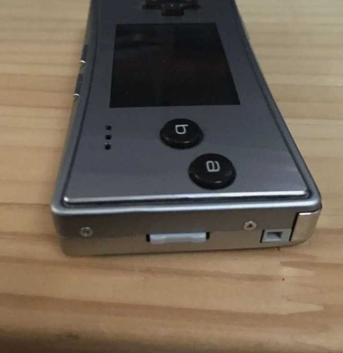 Gameboy Micro Silver