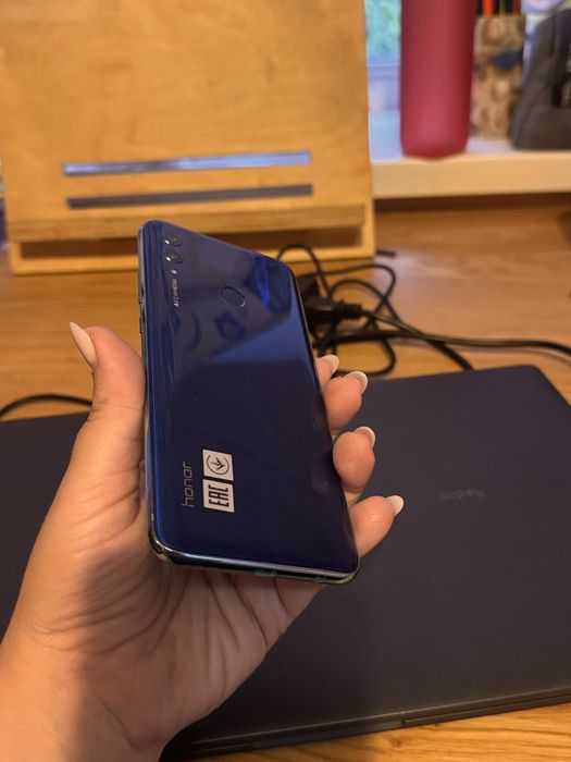 Honor 8x на 128 гб на запчасти