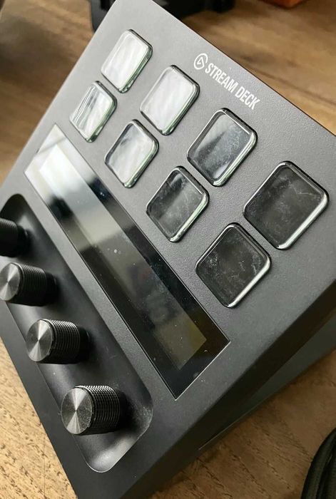 Stream Deck Plus