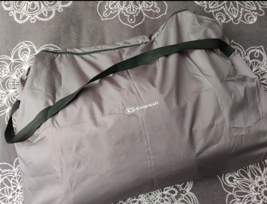 Łóżeczko dostawne Kinderkraft Neste Grow z dodatkami.