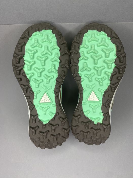 Нові Nike ACG Lowcate оригінальні трек кросівки база 36.5 р найк