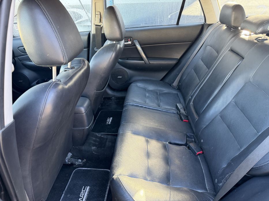 Mazda 6  -vendo ou troco
