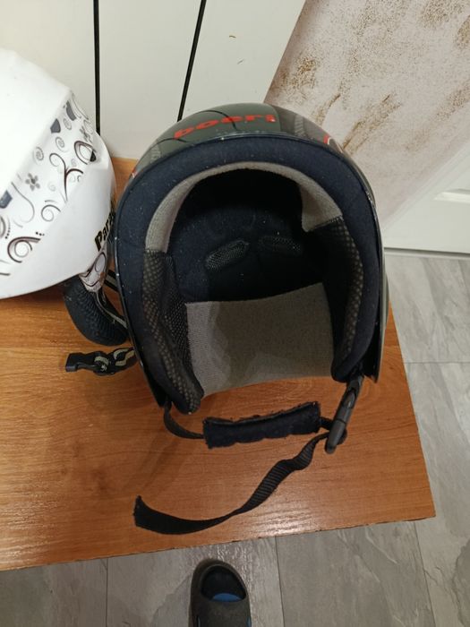 Kaski narciarskie, snowboardowe, rowerowe