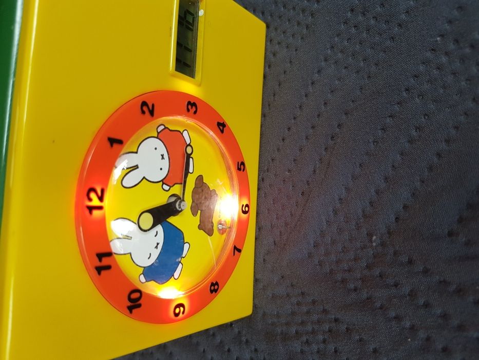 Zegarek do dziecięcego pokoju