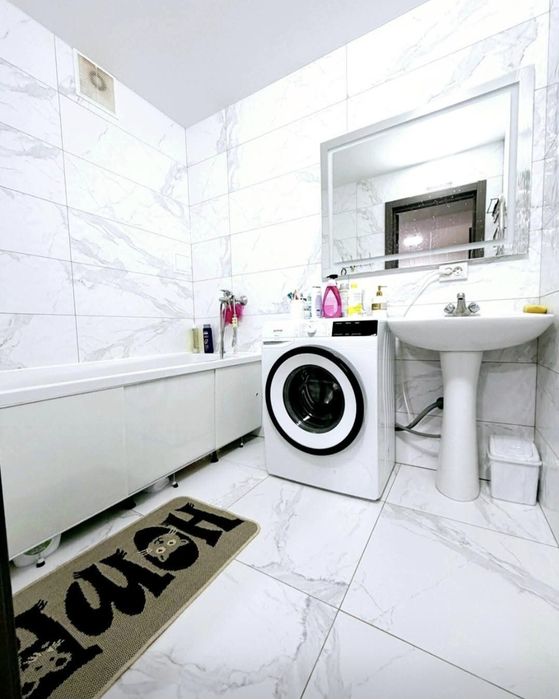 81м2 Продаж гарної 3 кім квартири Автономка