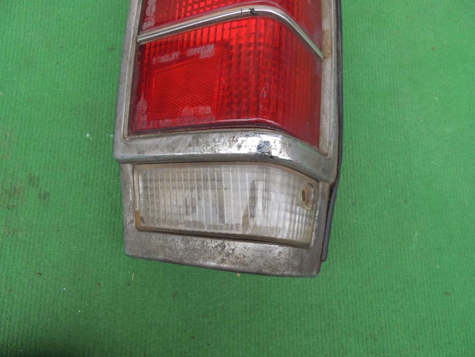 Lampa tył tylna prawa europejska Mazda 929 KOMBI 79-82