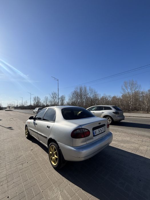 Продам авто lanos 1.6 SX поляк